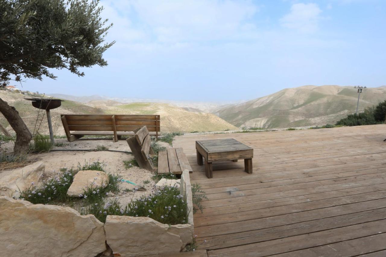 Genesis Land Desert Hospitality Kfar Adumim Exterior photo